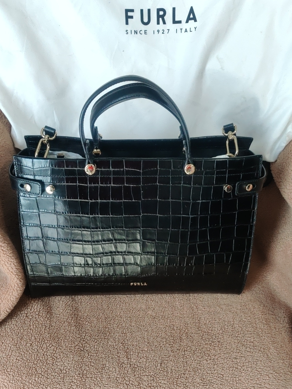 Furla Black Croc‑Embossed Patent Leather Satchel Luxury Shine – Structured